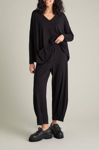 Fluid Crepe Bubble Trousers in Black